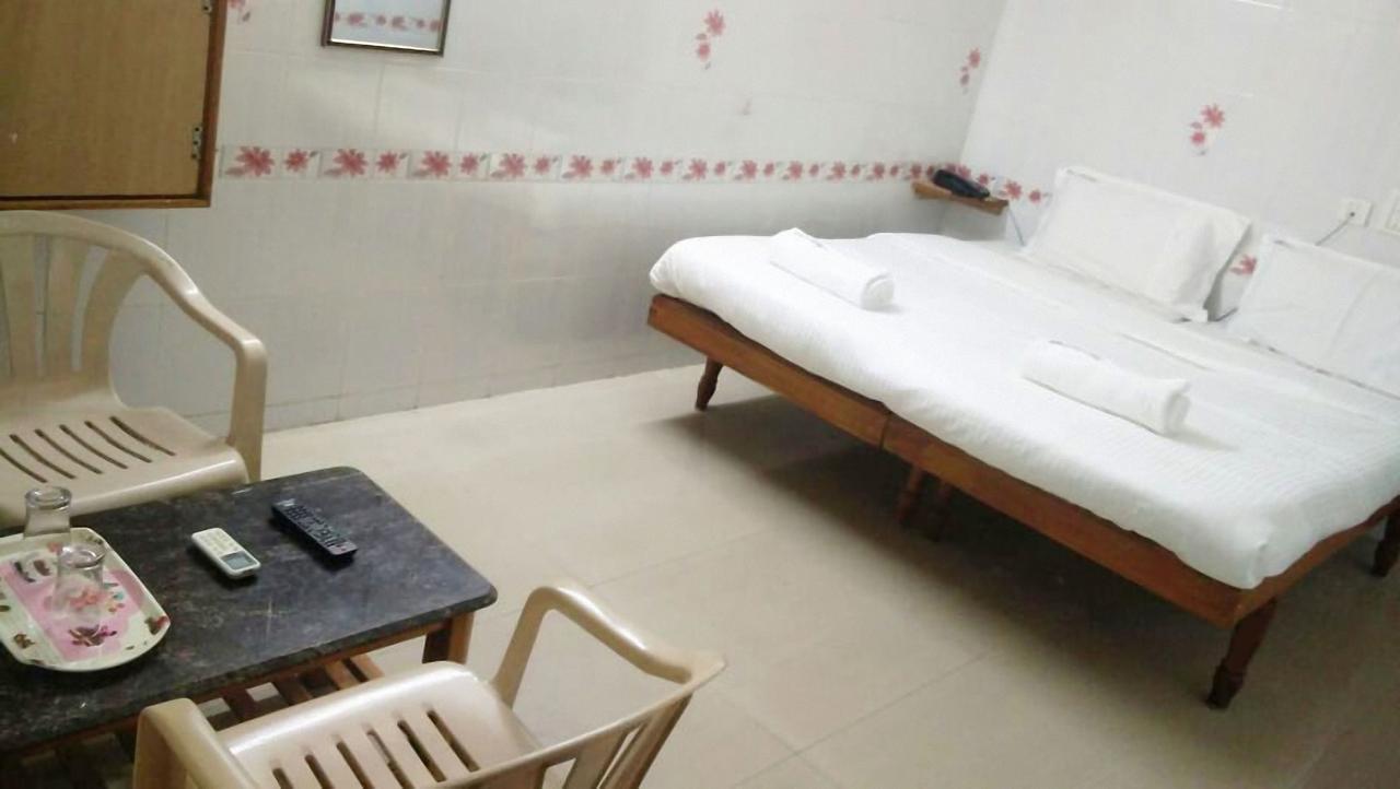 Hotel Govind Heights Tirupati Buitenkant foto