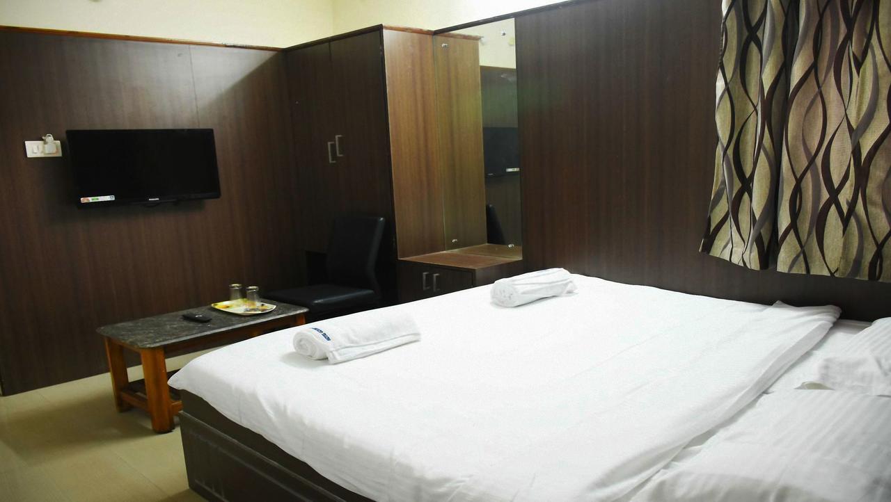 Hotel Govind Heights Tirupati Buitenkant foto