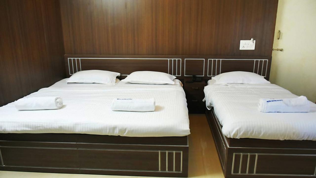 Hotel Govind Heights Tirupati Buitenkant foto